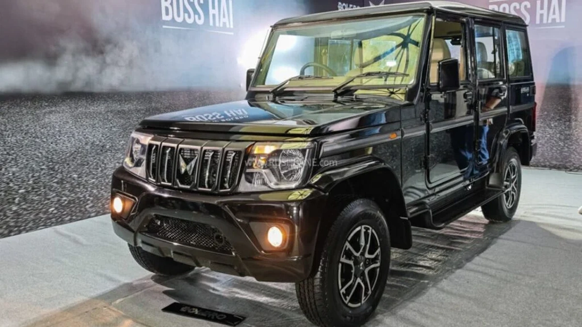 Mahindra Bolero 2025 Launched – Rugged 4×4 Capability, AI-Powered Cabin & Stunning 35 KM/L Mileage