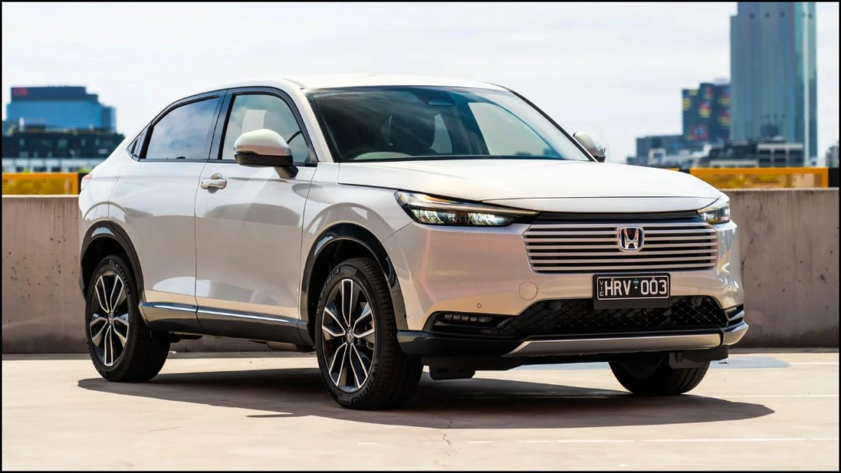 New Honda HR-V 2025 SUV with Hybrid Efficiency and Premium Features – Huge Savings in This Bumper Sale!