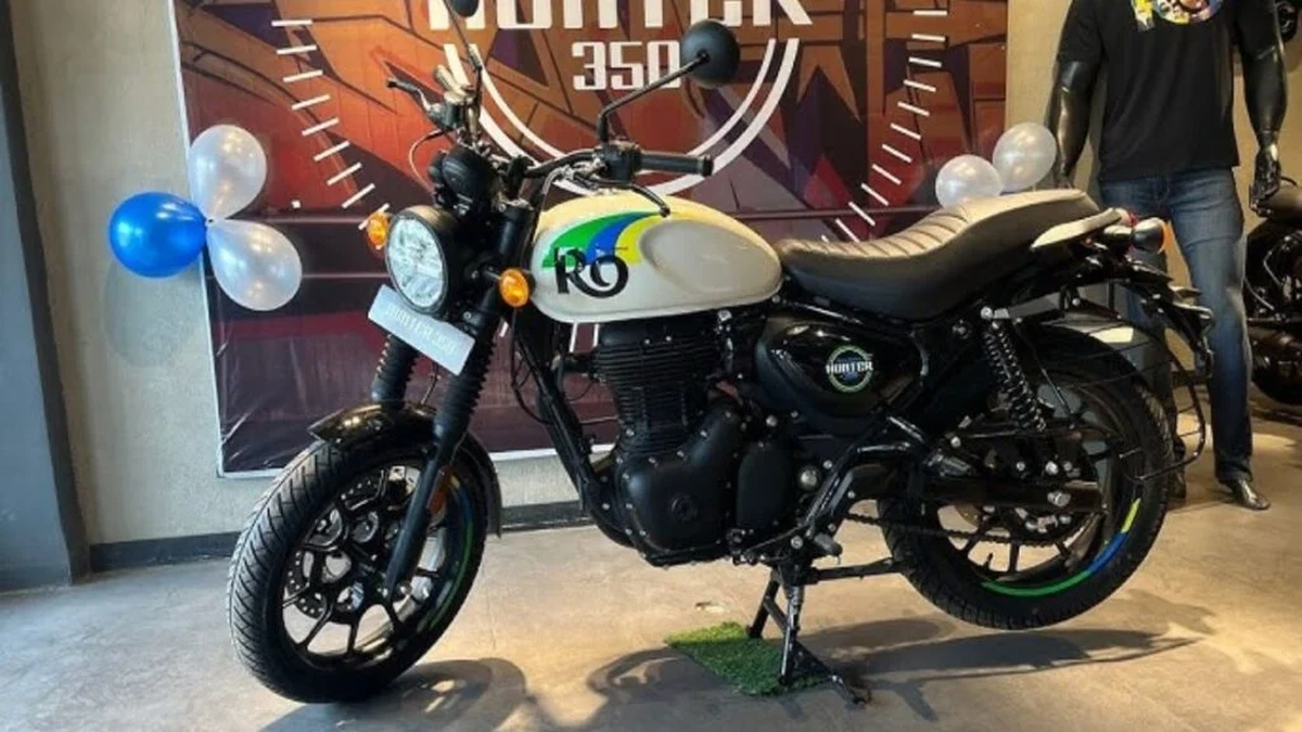 Royal Enfield Hunter 350 2025 Launched – Classic 349cc Engine, Retro Styling & Effortless Urban Ride