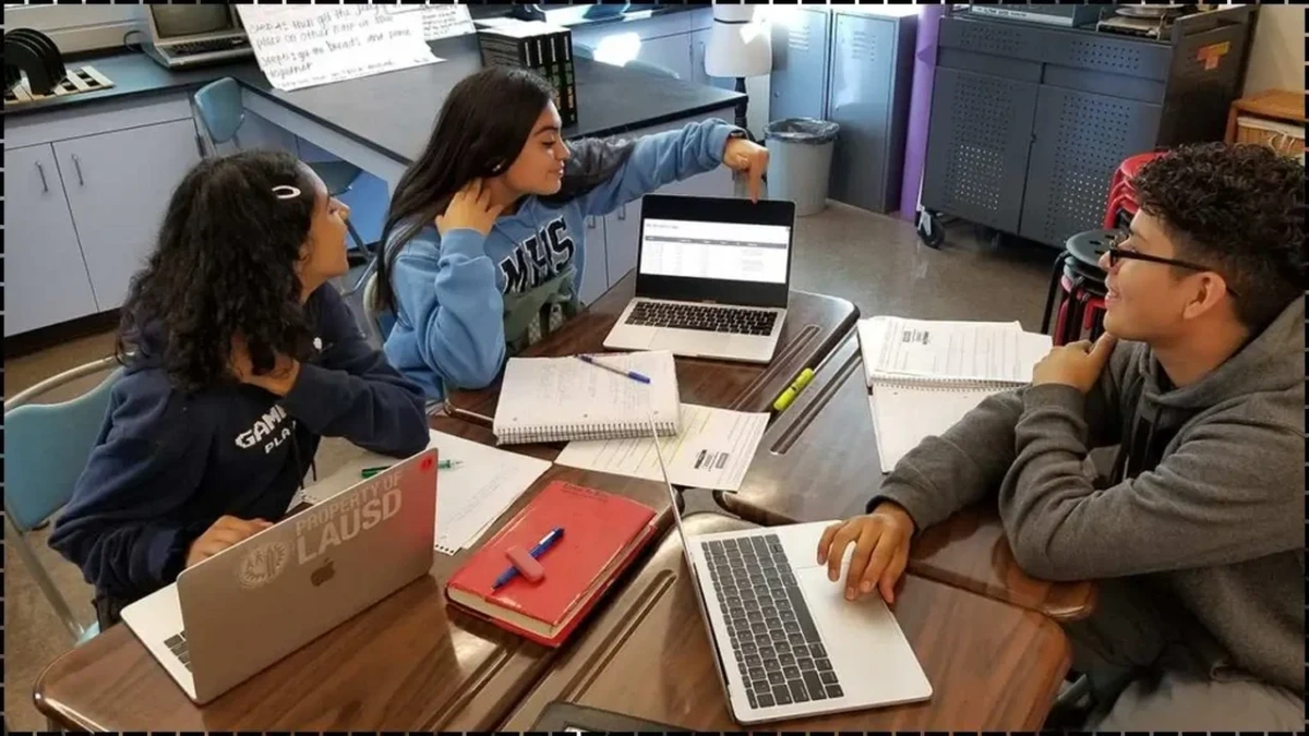 Top 10 Dynamic Programming Problems Every CS Student Must Solve Before Placements